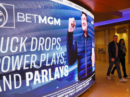 Gambling firms to stop advertising during live sporting events